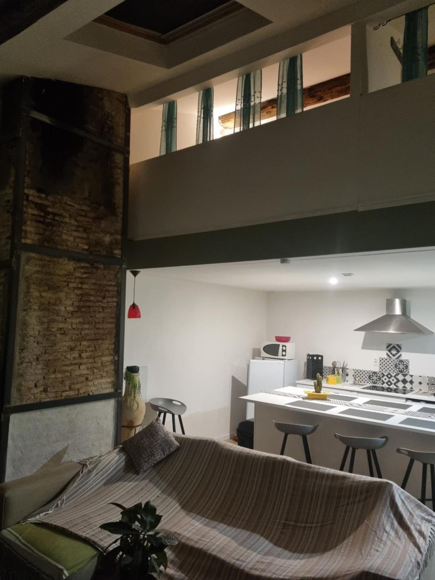 Tournus Castrum Romain- Loft 90M2 - 3 Etoiles - Petit Box Velo - 5Mn Autoroute 외부 사진